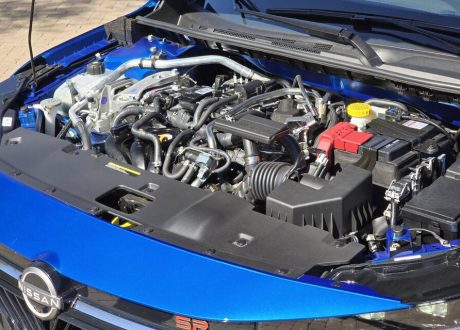 NissanSentra_engine